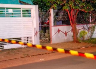 Mulher é assassinada e tem corpo incendiado em poço desativado